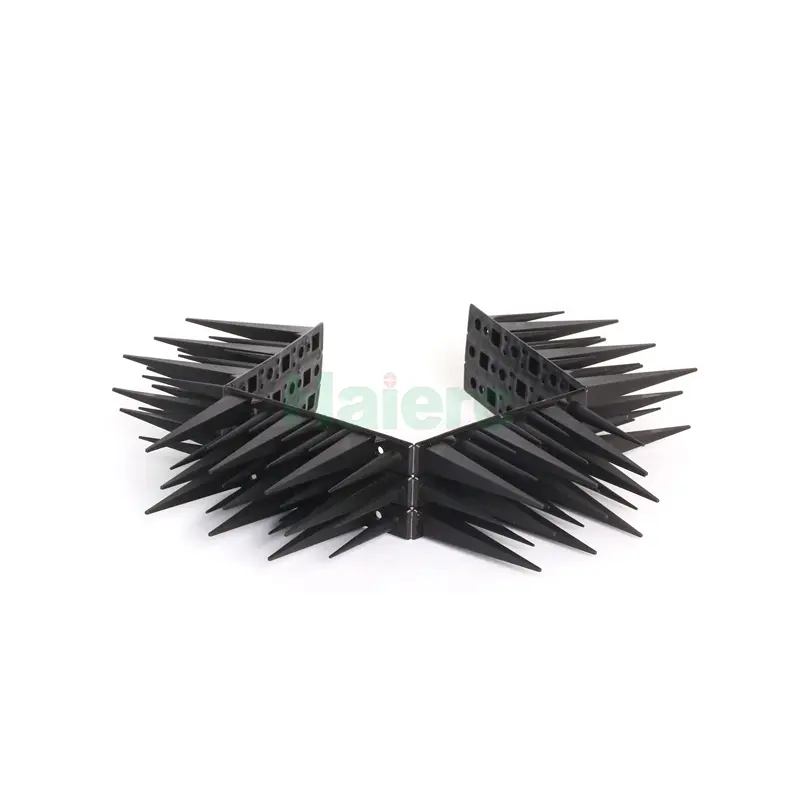 plastic bird spikes (2)