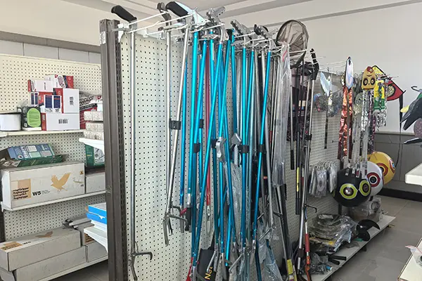 Sample Room (3)